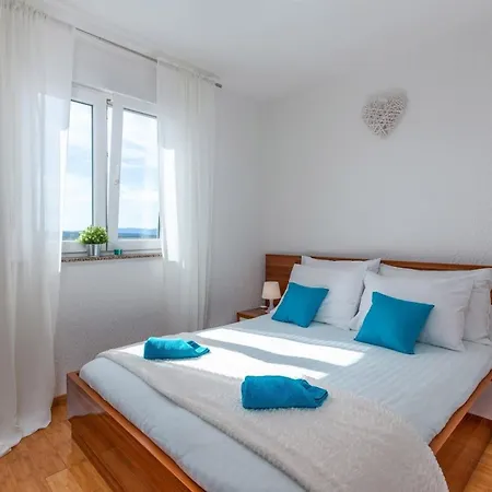 Mit Balkon Und Meerblick By Interhome Apartamento Dramalj