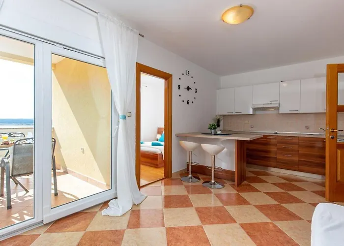 Mit Balkon Und Meerblick By Interhome Apartamento Dramalj