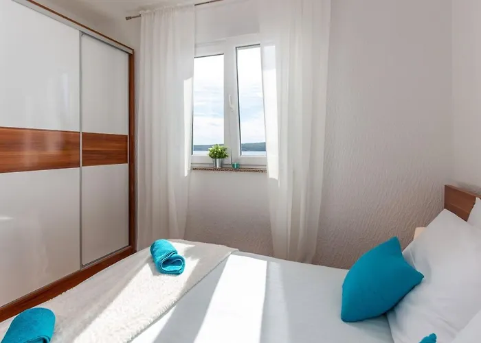 דירה Mit Balkon Und Meerblick By Interhome