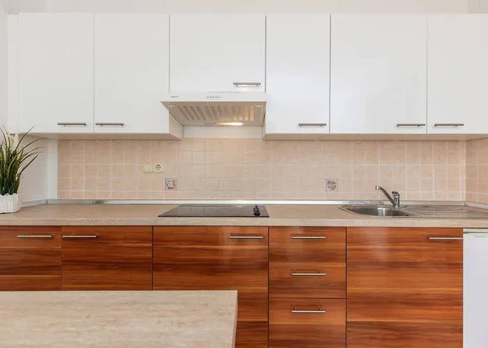 Mit Balkon Und Meerblick By Interhome *